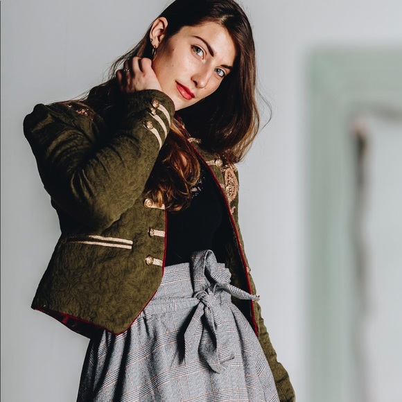 Meet your Posher, Lexi - Picture 13 of 13